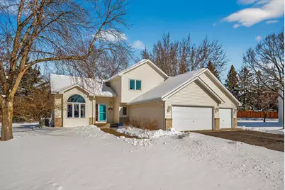 1157 Ridge Bluff Court, Chaska, MN 55318 - Photo 2