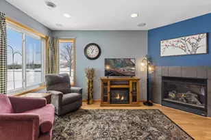 19490 Prairieview Dr, Rogers, MN 55374 - Photo 8