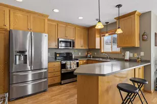 19490 Prairieview Dr, Rogers, MN 55374 - Photo 12