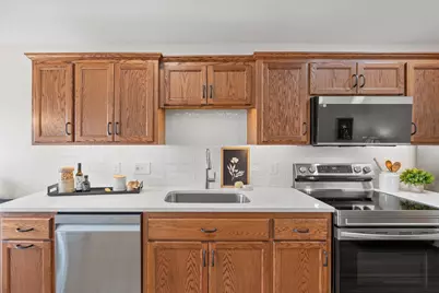 5506 Sanibel Drive, Hopkins, MN 55343 - Photo 4