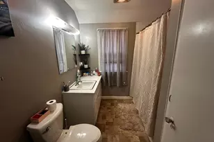 806 E Lincoln Ave, Montevideo, MN 56265 - Photo 8