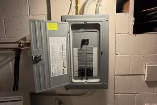 681 Old Hwy 8 NW, New Brighton, MN 55112 - Photo 14