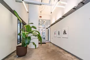 250 Park Ave, Minneapolis, MN 55415 - Photo 20