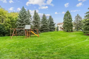 10830 46th Pl N, Plymouth, MN 55442 - Photo 10