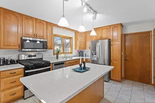 3906 Mica Trail, Eagan, MN 55122 - Photo 8