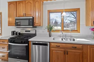 3906 Mica Trail, Eagan, MN 55122 - Photo 6