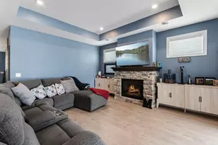 4491 Monarch Dr, Woodbury, MN 55129 - Photo 4