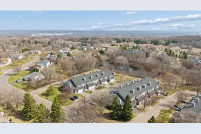 8372 Copperfield Way #113, Inver Grove Heights, MN 55076 - Photo 24