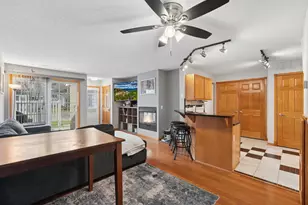 8372 Copperfield Way, Inver Grove Heights, MN 55076 - Photo 14