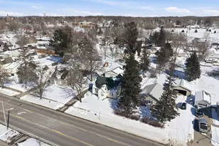 538 Lake St S, Long Prairie, MN 56347 - Photo 4