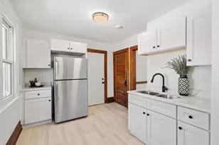 3850 Colfax Ave N, Minneapolis, MN 55412 - Photo 18