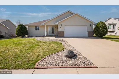 2209 Aspen Lane, North Mankato, MN 56003 - Photo 2