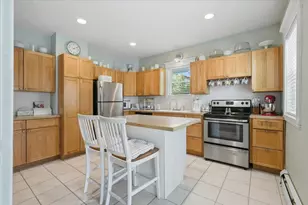 315 S Dakota Ave, New Richmond, WI 54017 - Photo 10