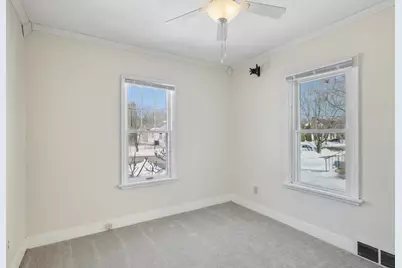 1040 5th Avenue SE, Rochester, MN 55904 - Photo 8