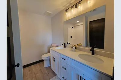 916 Katelyn Circle NE, Montgomery, MN 56069 - Photo 22