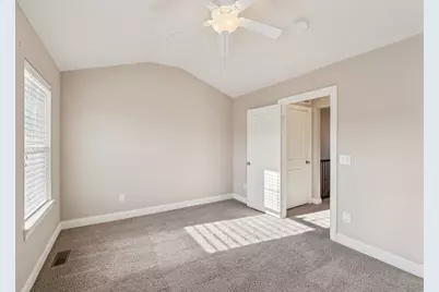 8402 Jonquil Lane N, Maple Grove, MN 55369 - Photo 22