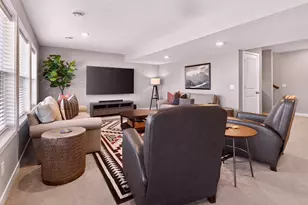 7253 Rogers Ct, Chanhassen, MN 55317 - Photo 36