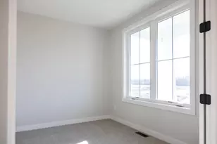 5910 Freeland Alcove N, Hugo, MN 55038 - Photo 4