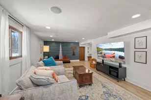 18830 Pheasant Cir, Eden Prairie, MN 55346 - Photo 32