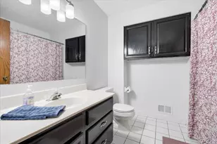 8452 Monterey Ct, Eden Prairie, MN 55347 - Photo 16
