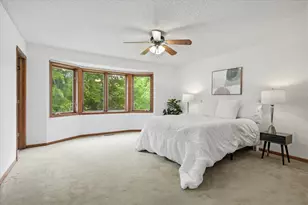 8452 Monterey Ct, Eden Prairie, MN 55347 - Photo 12