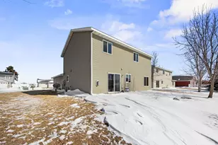 6826 24th St N, Saint Cloud, MN 56303 - Photo 22