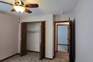 610 E 4th St, Albert Lea, MN 56007 - Photo 28