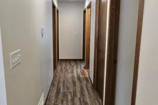 610 E 4th St, Albert Lea, MN 56007 - Photo 10