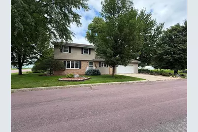 1134 10th Street, Westbrook, MN 56183 - Photo 2