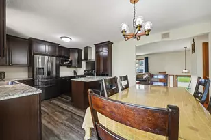 536 Riviera Dr, New Brighton, MN 55112 - Photo 8