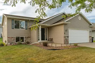 810 19th St, Zumbrota, MN 55992 - Photo 26