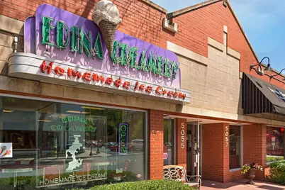 4811 Maple Road, Edina, MN 55424 - Photo 72