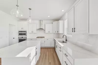 557 Waterford Place, Waconia, MN 55387 - Photo 10