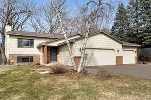 281 Woodridge Dr, Vadnais Heights, MN 55127 - Photo 12