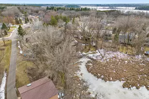 281 Woodridge Dr, Vadnais Heights, MN 55127 - Photo 60