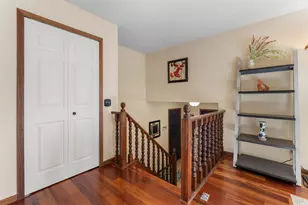 281 Woodridge Dr, Vadnais Heights, MN 55127 - Photo 14