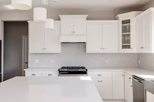 6510 Bridle Path, Corcoran, MN 55340 - Photo 8