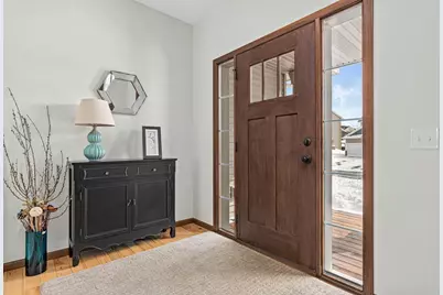 8841 197th Street W, Lakeville, MN 55044 - Photo 2