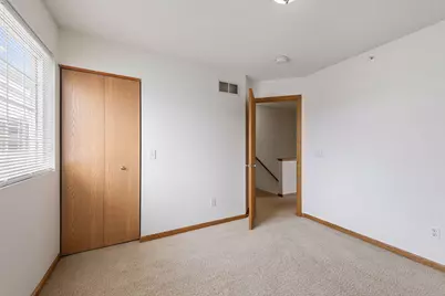 9060 Scarlet Globe Drive, Eden Prairie, MN 55347 - Photo 16