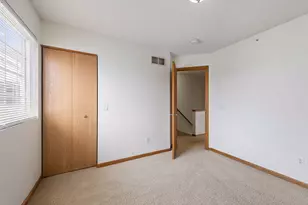 9060 Scarlet Globe Dr, Eden Prairie, MN 55347 - Photo 16