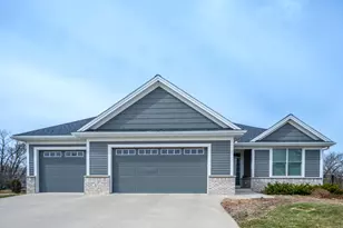 2482 Fieldstone Rd SW, Rochester, MN 55902 - Photo 16