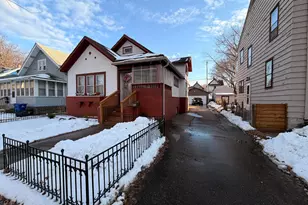 102 Geranium Ave W, Saint Paul, MN 55117 - Photo 2