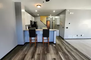 4663 Blaylock Way, Inver Grove Heights, MN 55076 - Photo 6