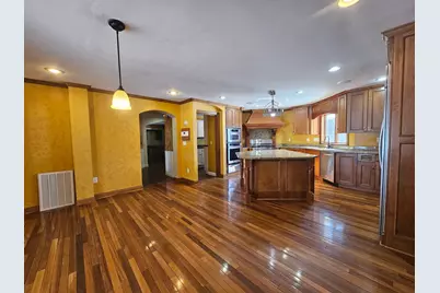 1209 Lewis Avenue SW, Hutchinson, MN 55350 - Photo 6