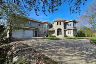 1209 Lewis Ave SW, Hutchinson, MN 55350 - Photo 1
