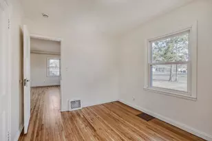 7300 3rd Ave S, Richfield, MN 55423 - Photo 12