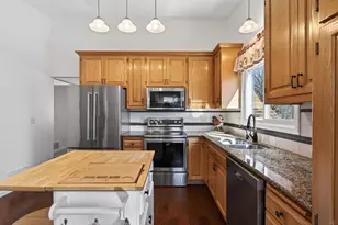 140 W Eagle Lake Dr, Maple Grove, MN 55369 - Photo 8