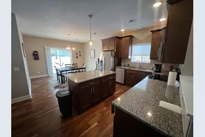 900 8th Avenue SW, Pine Island, MN 55963 - Photo 8