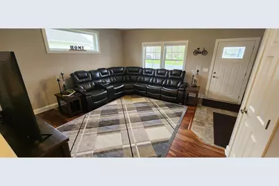 900 8th Avenue SW, Pine Island, MN 55963 - Photo 18