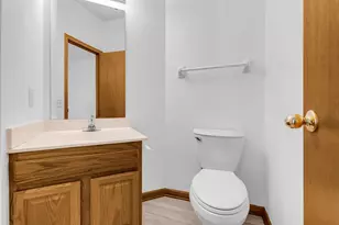 3706 Livingston Ave, Wayzata, MN 55391 - Photo 18